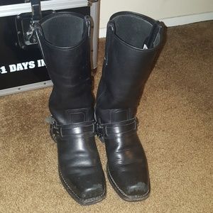 Mens size 7.5 Frye black leather harness boot